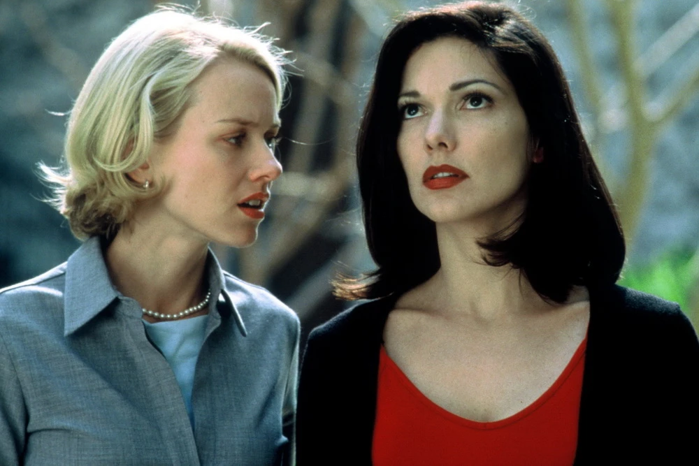 Naomi Watts (l.), Laura Elena Harring (Concorde)