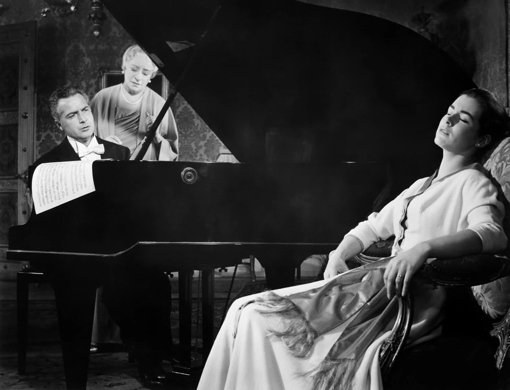 Rossano Brazzi, Francoise Rosay und Marianne Koch (r.) in "Interlude" (imago/Everett Collection)