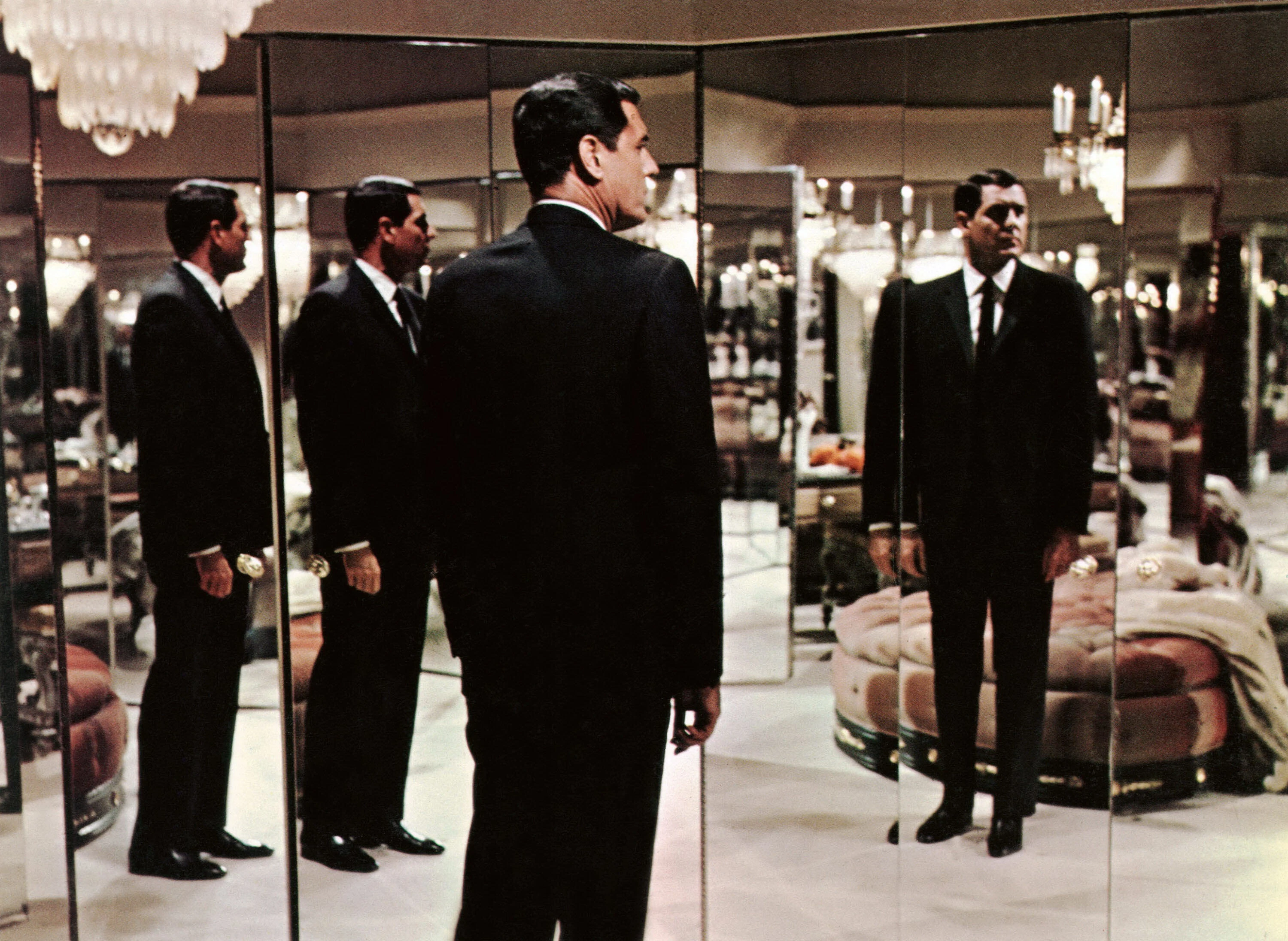 Auch in der Filmversion von „Peter Gunn“ durfte Mancinis Titelthema nicht fehlen (© IMAGO / Everett Collection)