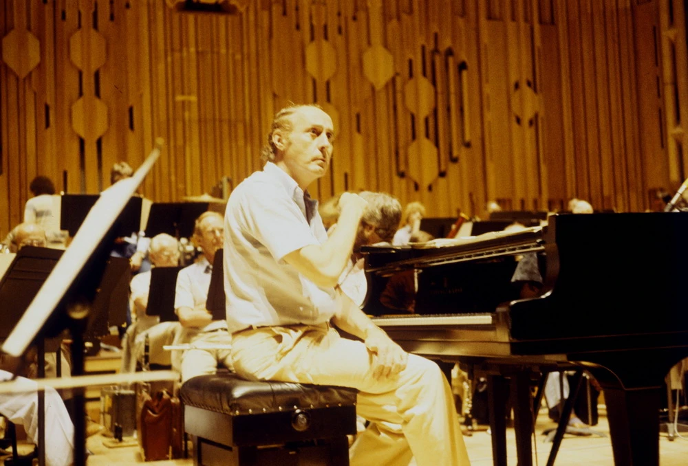 Henry Mancini und das London Symphony Orchestra (© IMAGO / Avalon.red)