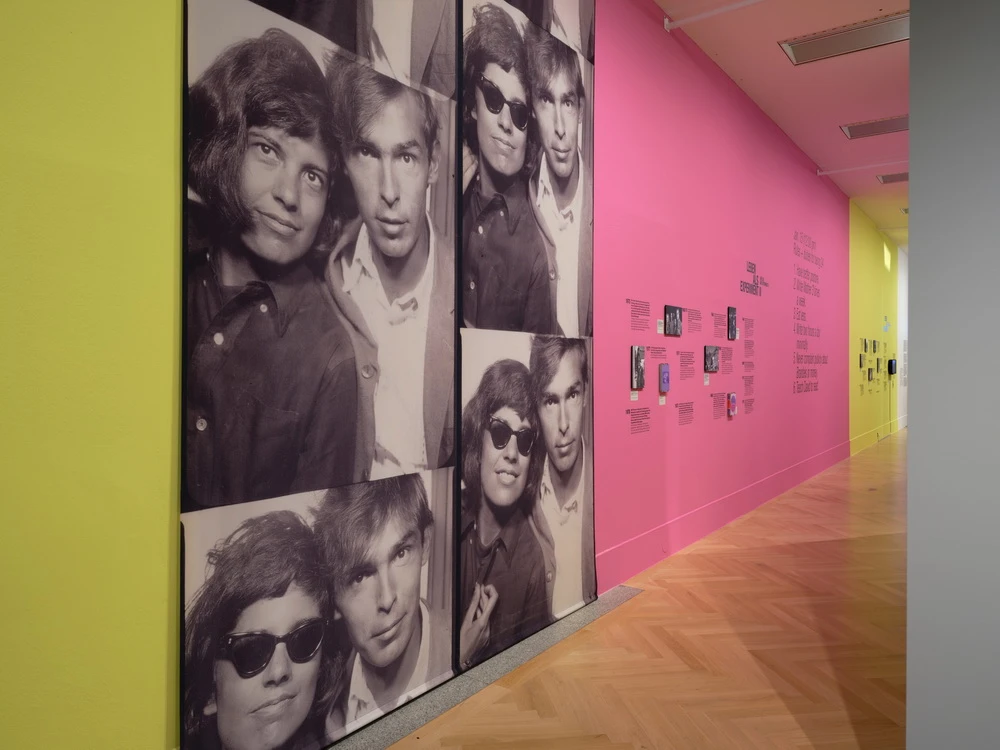 Blick in die Ausstellung "Susan Sontag. Sehen und gesehen werden" (Bundeskunsthalle/Simon Vogel)